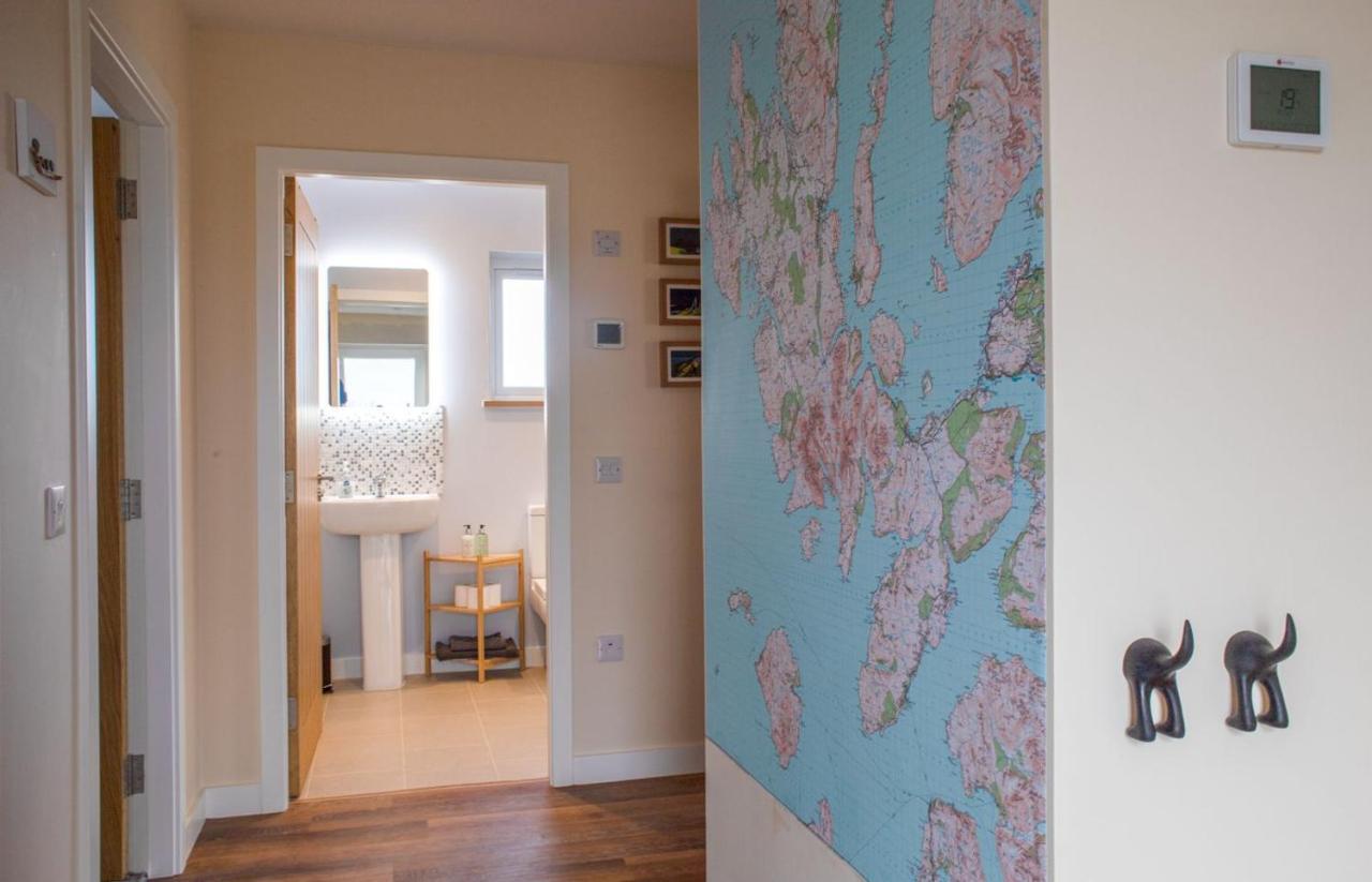 Cnoc A'Chonasg Villa Flashader Ngoại thất bức ảnh